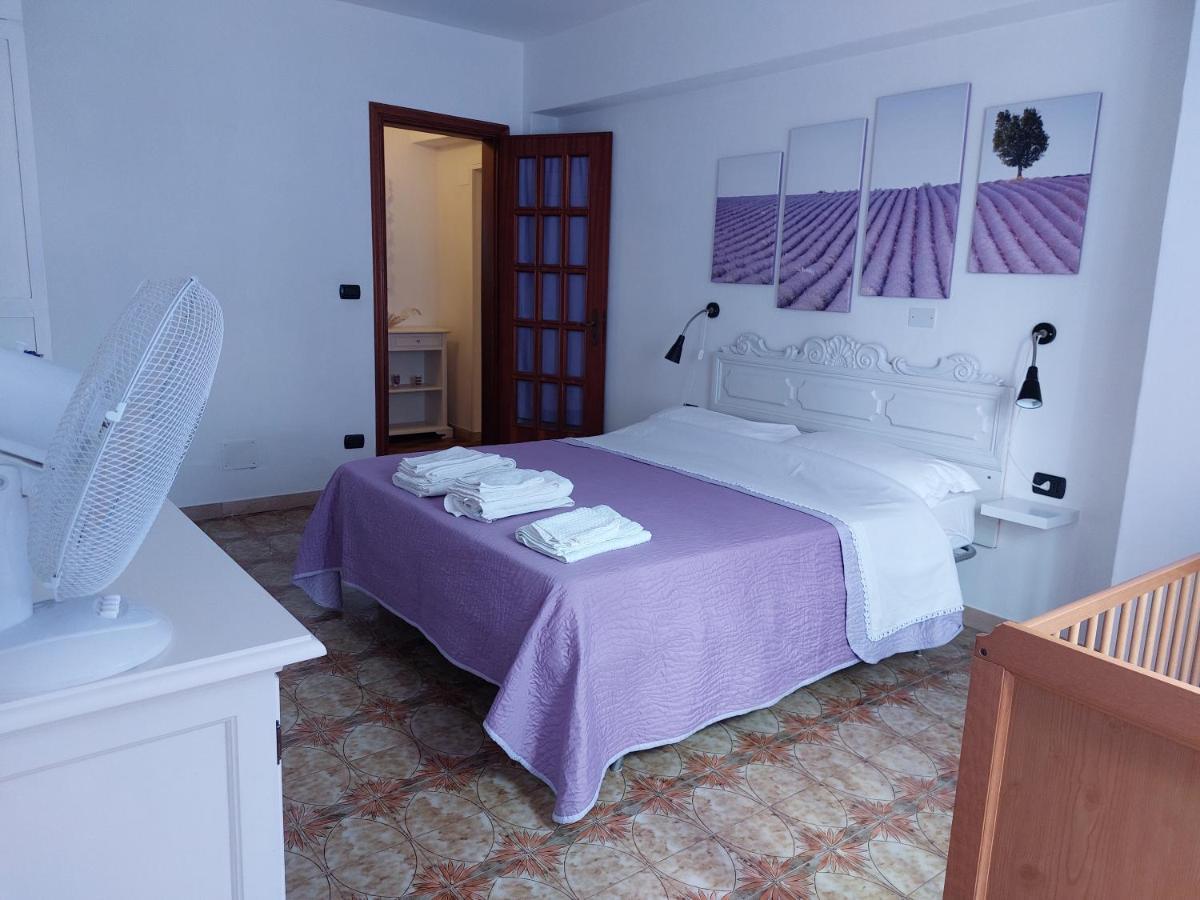 Agriturismo Giorgi Appartamenti In Riviera Ligure ألبينغا المظهر الخارجي الصورة